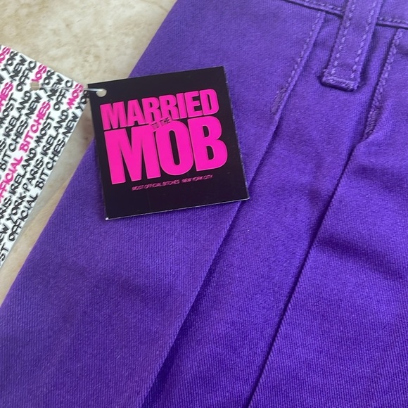 Married to the Mob Purple Pleated Mini Skirt NWT Size M Y2K Streetwear Button - Picture 6 of 16